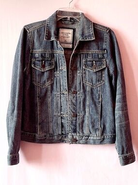 Vintage Y2K Abercrombie & Fitch Classic Denim Trucker Jacket ▫️⚜️🤍